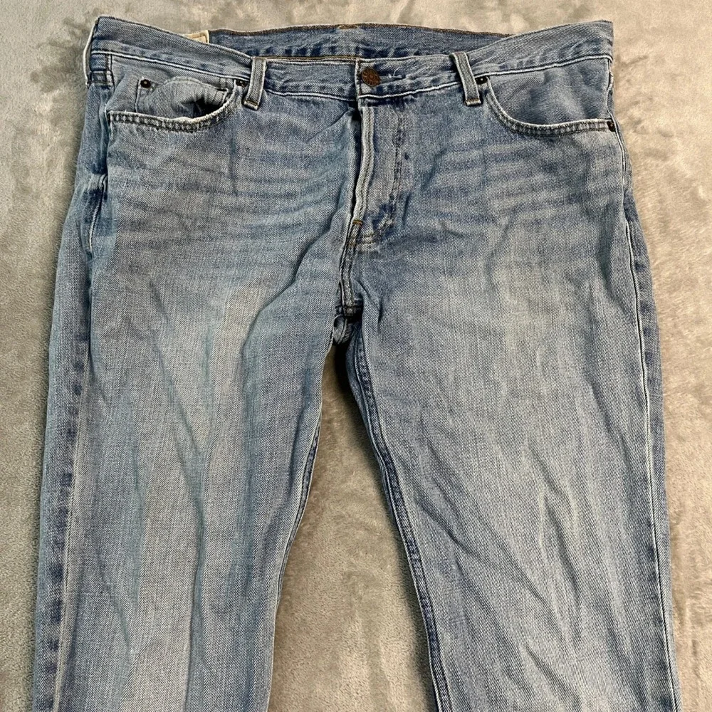 Hollister Y2K Light Wash Blue Denim Jeans Mens 38x34 Faded Casual Denim Worn